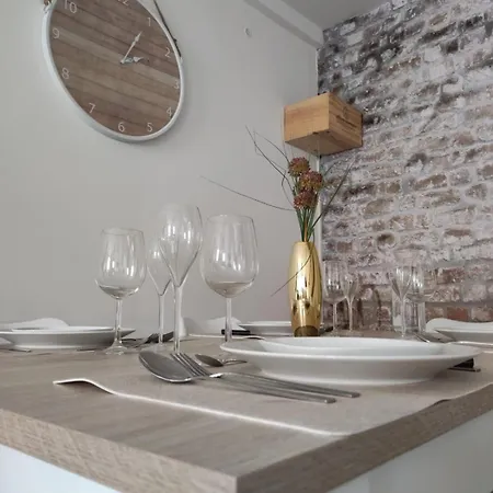 Holiday home La Conquete, Charmante Maison De Caractere Conques-sur-Orbiel