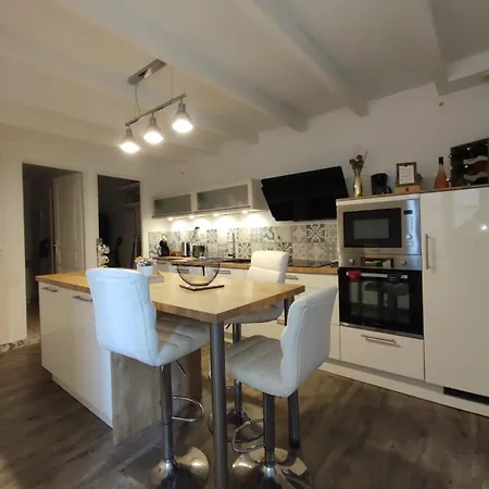 La Conquete, Charmante Maison De Caractere Holiday home